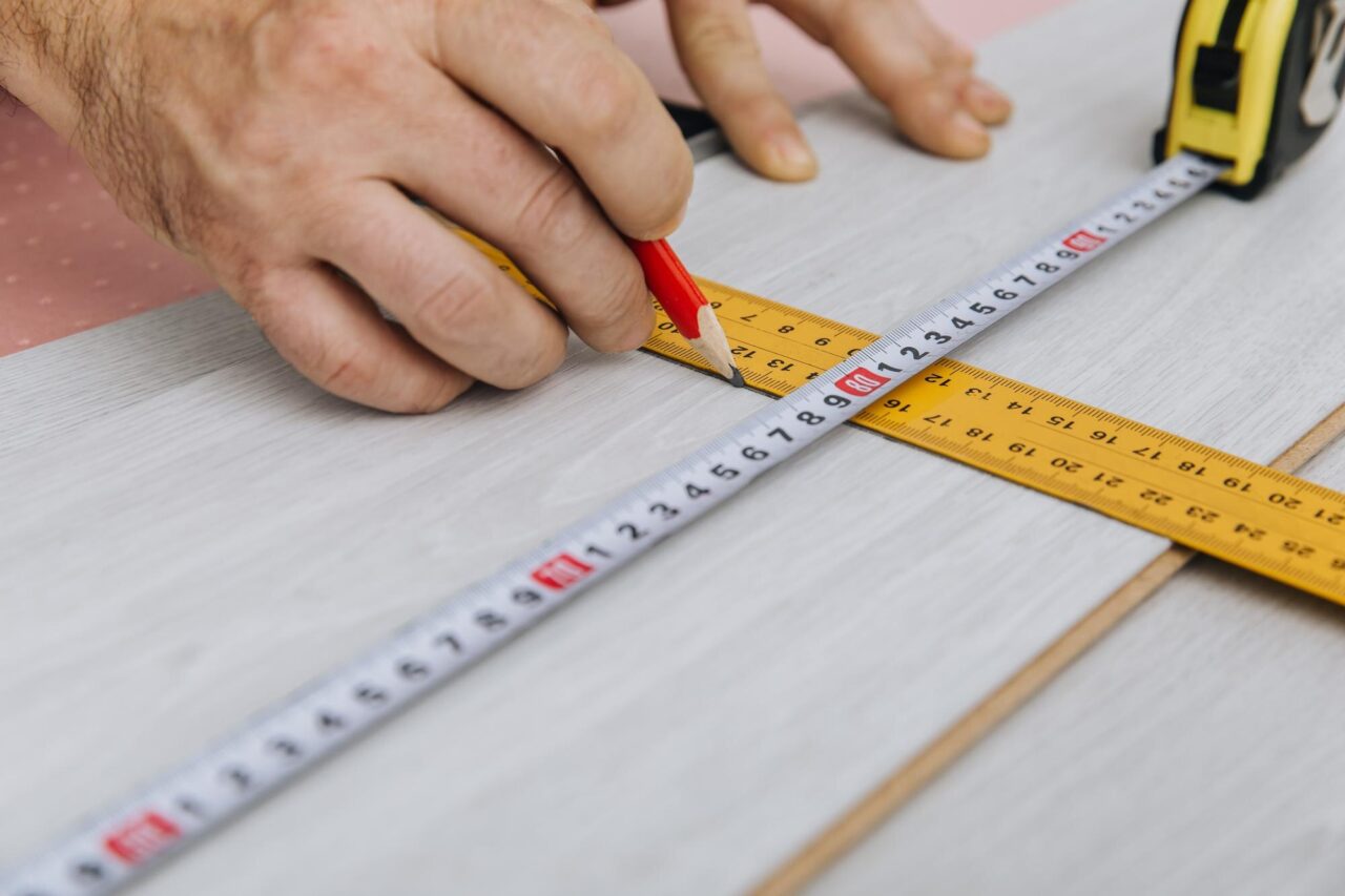 Câte pachete de parchet sunt necesare pentru 50 mp